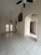 411 Shiloh Dr in Laredo, TX - Building Photo - Building Photo