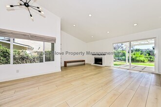 23504 Grand Rim Ct in Diamond Bar, CA - Building Photo - Building Photo