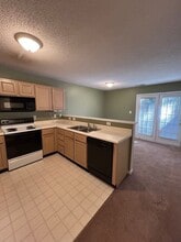 6 Crystal Oaks Ct in Durham, NC - Building Photo - Building Photo