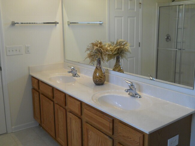 5130 Graywood Ct in Indianapolis, IN - Building Photo - Building Photo