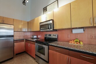 221 W Lancaster Ave in Fort Worth, TX - Building Photo - Building Photo