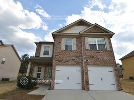 69 High Trail Pass in Dallas, GA - Building Photo