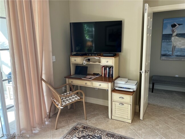property at 5068 Annunciation Cir