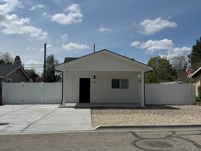 property at 25 S Randall St