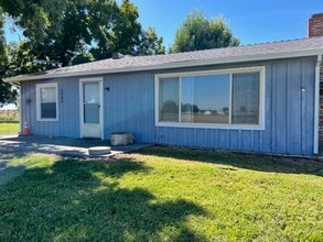 4445 Markley Rd in Yuba City, CA - Building Photo - Building Photo