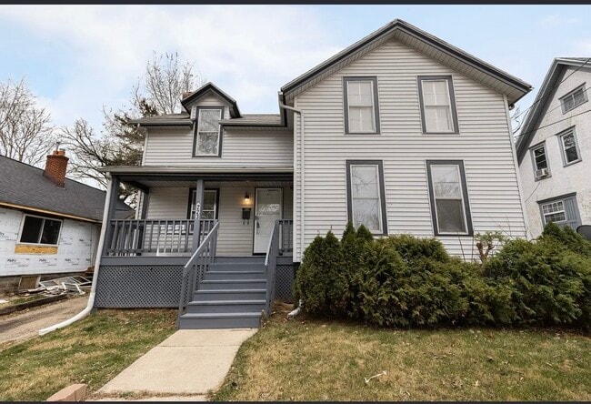 property at 223 Oakwood Ave
