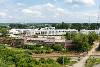 The Goat Farm Apartments in Atlanta, GA - Foto de edificio - Building Photo