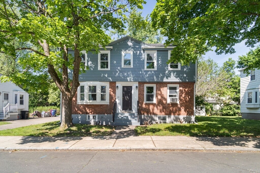 25 Paragon Rd in Boston, MA - Building Photo