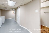 3009 Kenyon Ave photo'