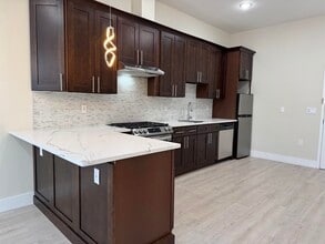 527 Union Ave in Belleville, NJ - Building Photo - Building Photo