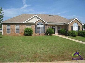 101 Trevore Ct in Warner Robins, GA - Building Photo