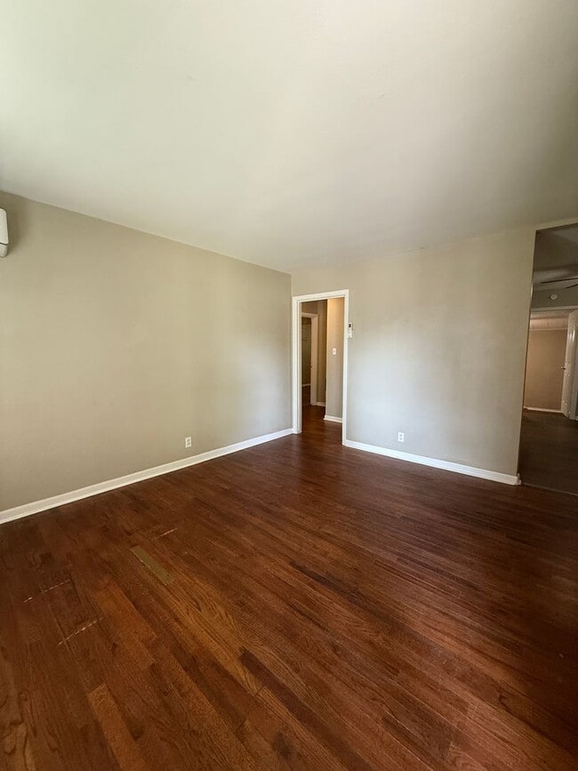 2406 Bridwell St in Wichita Falls, TX - Building Photo - Building Photo