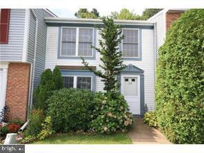 property at 34 Beechwood Ct