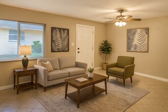 257 Poe Ave in North Fort Myers, FL - Building Photo - Building Photo