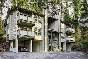 9538 Woodinville-Redmond Rd NE Apartments