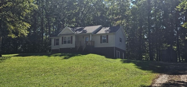 150 Bessie Clark Rd in Erin, TN - Building Photo - Building Photo
