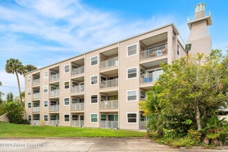1209 E New Haven Ave in Melbourne, FL - Building Photo - Building Photo
