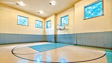 Broadstone Colonnade in San Antonio, TX - Building Photo - Building Photo