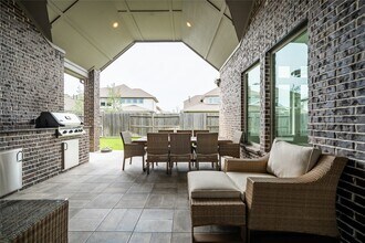 2511 Marble Hill Dr in Sienna, TX - Building Photo - Building Photo