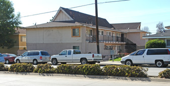 2173 Towne Ave Apartments