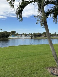 14 Capri A in Delray Beach, FL - Foto de edificio - Building Photo