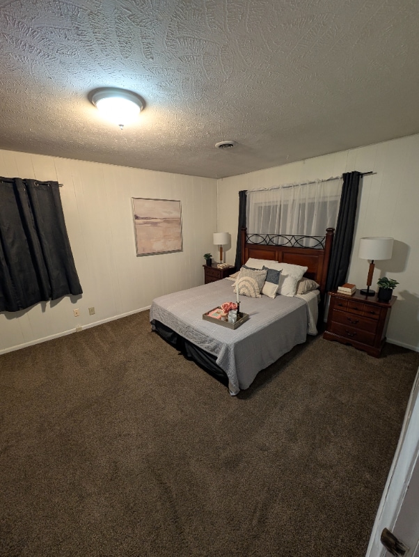 860 Navaho Ave in Salina, KS - Building Photo - Building Photo