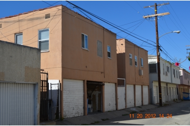 8006 S New Hampshire Ave in Los Angeles, CA - Building Photo - Building Photo