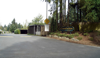 Crestview Apartments