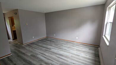 1493 Hobart Ave in Akron, OH - Building Photo - Building Photo