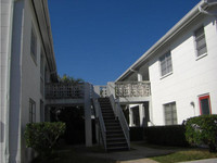 3157 36th St N in St. Petersburg, FL - Foto de edificio - Building Photo