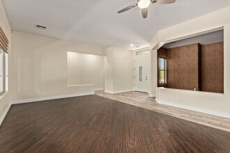 4667 E County Down Dr in Chandler, AZ - Building Photo - Building Photo