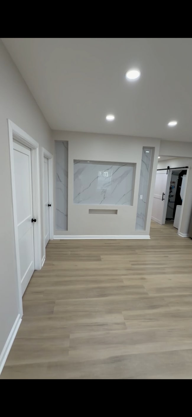 Room in Apartment on Comet Ives Ln