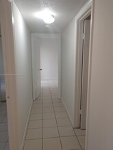 580 NW 114th Ave in Doral, FL - Building Photo - Building Photo