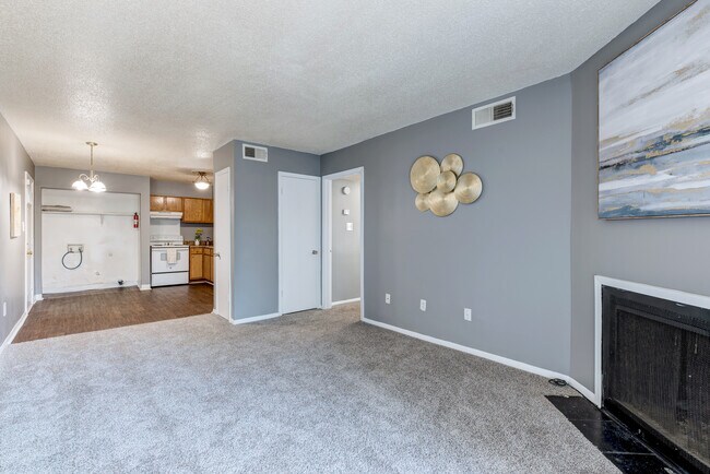 ANNIES TOWNHOMES in Memphis, TN - Building Photo - Building Photo