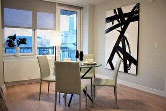 232 7th Ave in New York, NY - Building Photo - Building Photo