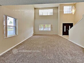 10101 SW 9th Ln in Pembroke Pines, FL - Building Photo - Building Photo