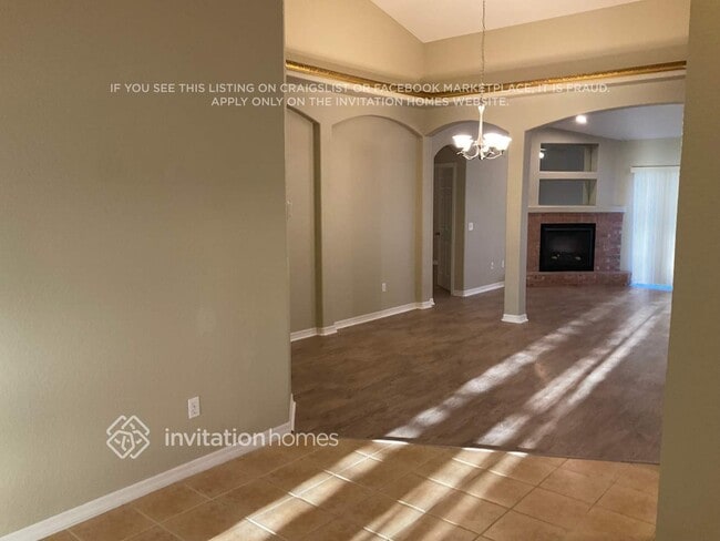 2 Blockhouse Ct in Ormond Beach, FL - Foto de edificio - Building Photo