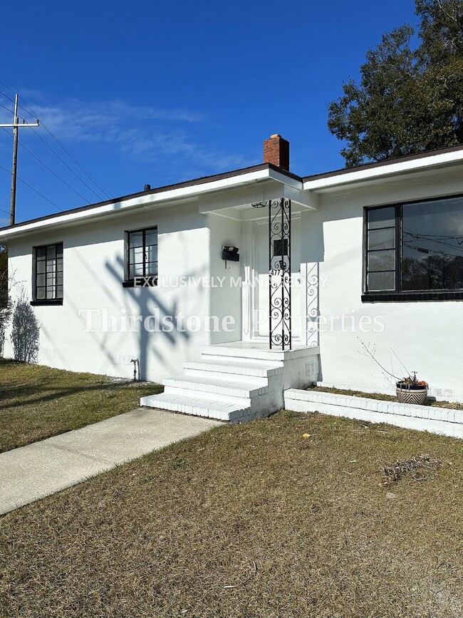 477 W 62nd St in Jacksonville, FL - Building Photo - Building Photo