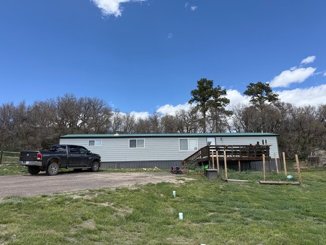 15435 E Cherry Creek Rd in Larkspur, CO - Building Photo - Building Photo