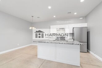 5527 S Handley St in Wichita, KS - Building Photo - Building Photo