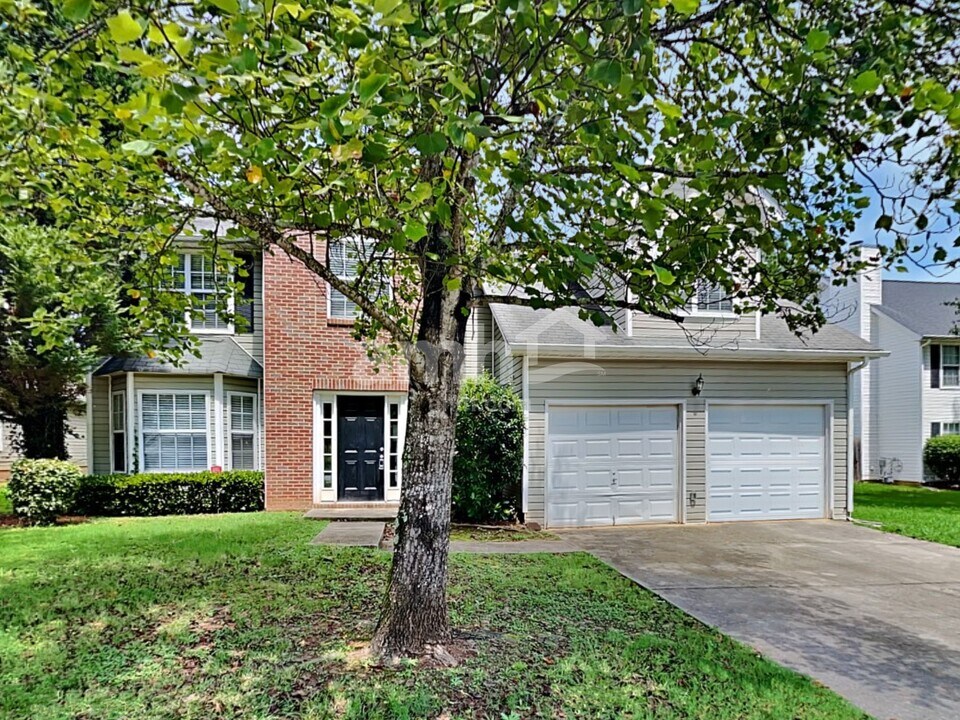 4760 Duration Ct in Snellville, GA - Building Photo