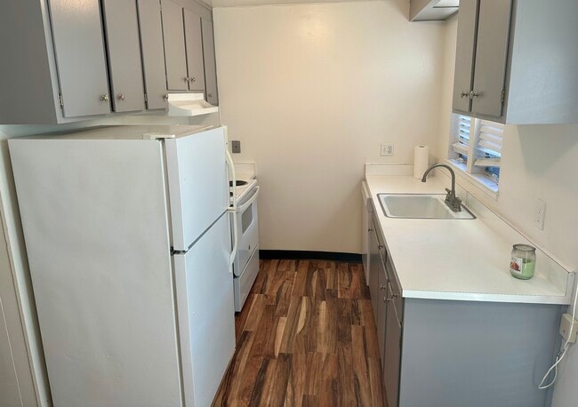7634 Coral Ln, Unit Lincoln Schools 1bdrm in Stockton, CA - Foto de edificio - Building Photo