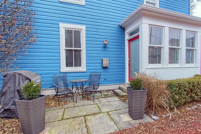 136 Punta Alley in Columbus, OH - Foto de edificio - Building Photo