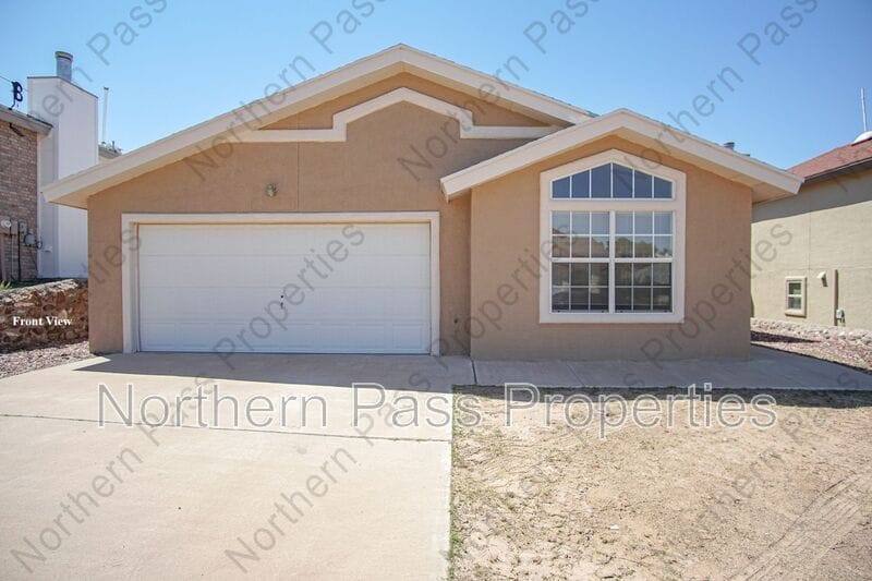 6724 Dakota Ridge Dr in El Paso, TX - Building Photo