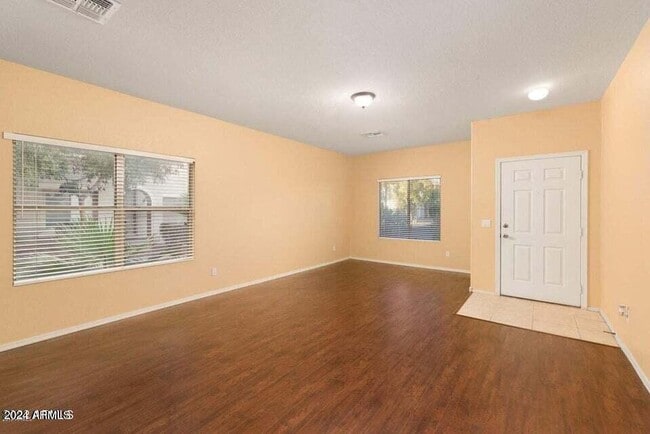 2690 S Southwind Dr in Gilbert, AZ - Building Photo - Building Photo