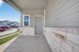 17803 Pumpkin Vine Dr in Hockley, TX - Building Photo - Building Photo