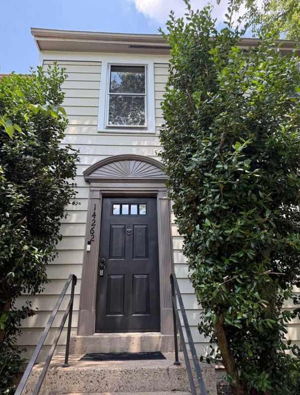 property at 14262 Heritage Crossing Ln