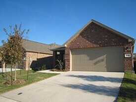 2844 Houston Wood Dr in Fort Worth, TX - Building Photo