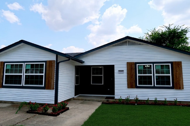 property at 12224 Dandridge Dr