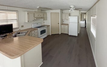 3202 SE 39th Ave in Okeechobee, FL - Foto de edificio - Building Photo